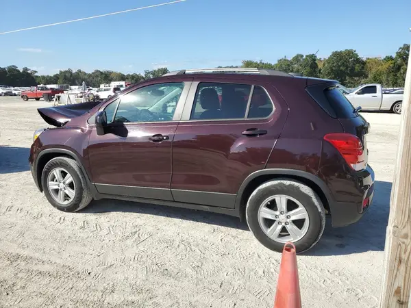 KL7CJLSB2MB311480 2021 CHEVROLET TRAX - Image 2