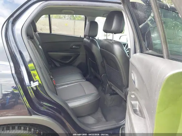 KL7CJLSB2MB311916 2021 CHEVROLET TRAX - Image 8
