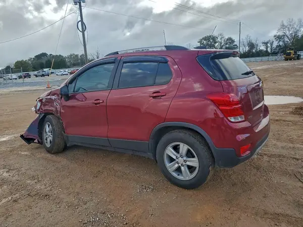 KL7CJLSB2MB312452 2021 CHEVROLET TRAX - Image 2