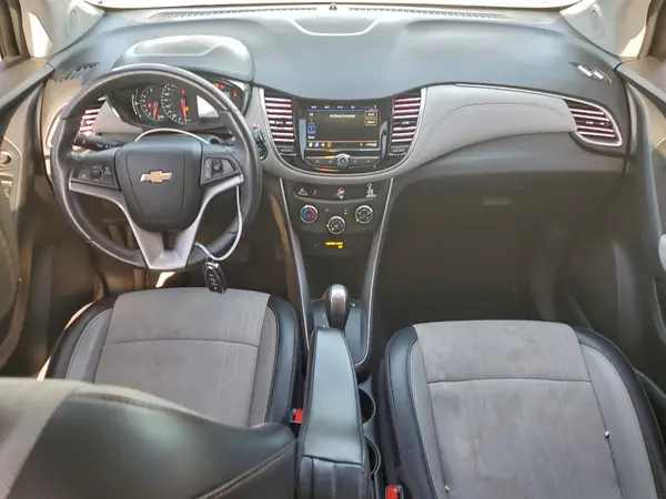 KL7CJLSB2MB325220 2021 CHEVROLET TRAX - Image 8