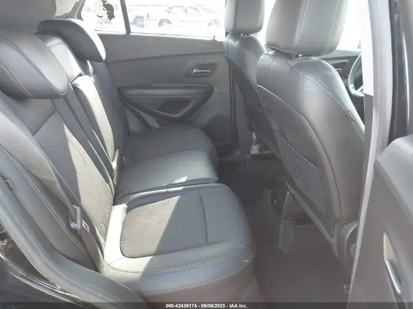 KL7CJLSB2MB346780 2021 CHEVROLET TRAX - Image 8