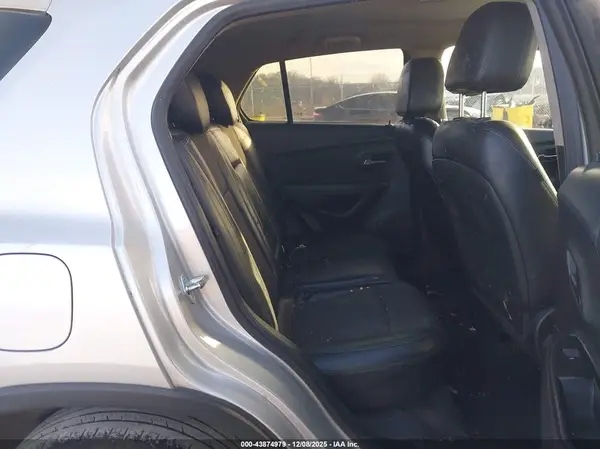 KL7CJLSB3GB514589 2016 CHEVROLET TRAX - Image 8
