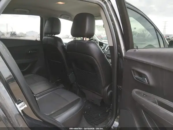 KL7CJLSB3GB576543 2016 CHEVROLET TRAX - Image 8