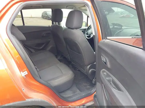 KL7CJLSB3GB578597 2016 CHEVROLET TRAX - Image 8