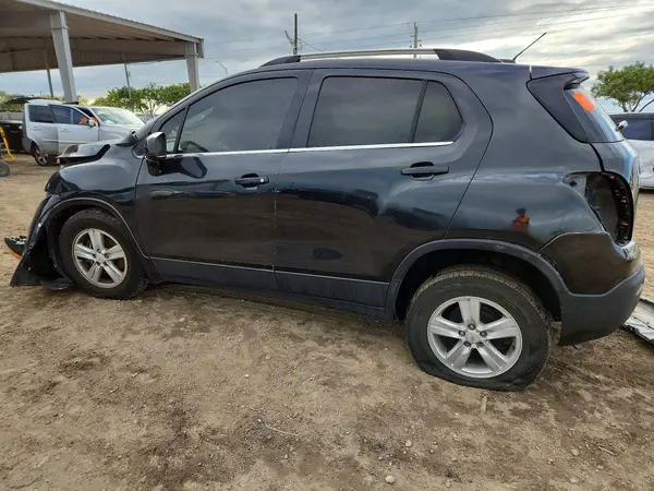 KL7CJLSB3GB654514 2016 CHEVROLET TRAX - Image 2