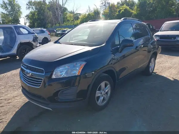KL7CJLSB3GB711486 2016 CHEVROLET TRAX - Image 2