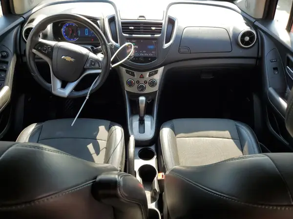 KL7CJLSB3GB753981 2016 CHEVROLET TRAX - Image 8