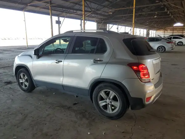 KL7CJLSB3HB090476 2017 CHEVROLET TRAX - Image 2