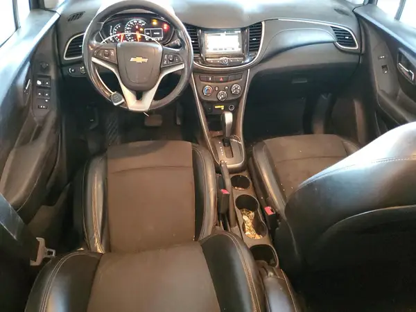 KL7CJLSB3HB090476 2017 CHEVROLET TRAX - Image 8