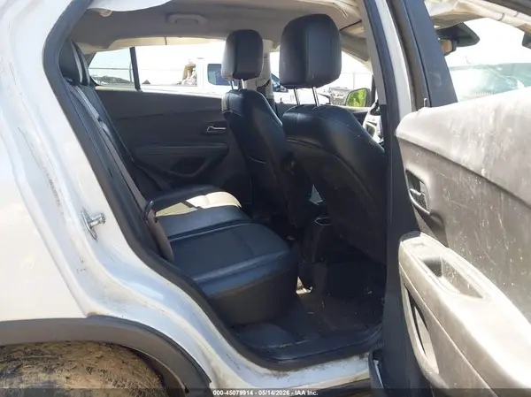 KL7CJLSB3HB116848 2017 CHEVROLET TRAX - Image 8