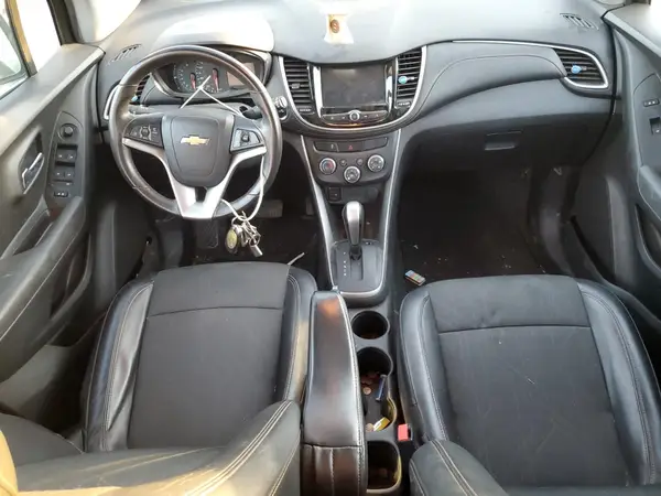 KL7CJLSB3HB158310 2017 CHEVROLET TRAX - Image 8