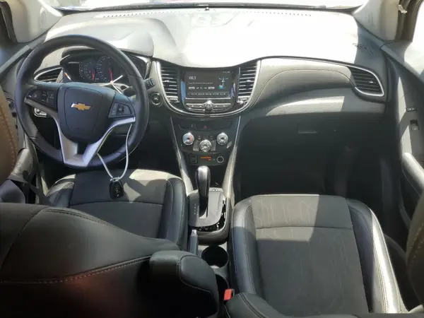 KL7CJLSB3HB173552 2017 CHEVROLET TRAX - Image 8