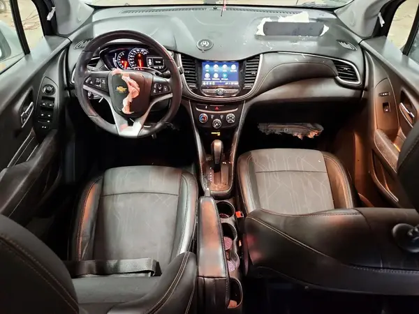 KL7CJLSB3JB634903 2018 CHEVROLET TRAX - Image 8