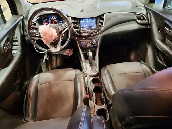 KL7CJLSB3JB707655 2018 CHEVROLET TRAX - Image 8