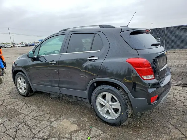 KL7CJLSB3KB719211 2019 CHEVROLET TRAX - Image 2