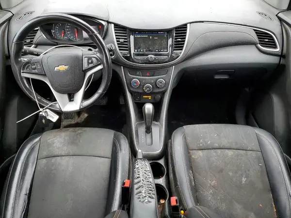KL7CJLSB3KB719211 2019 CHEVROLET TRAX - Image 8
