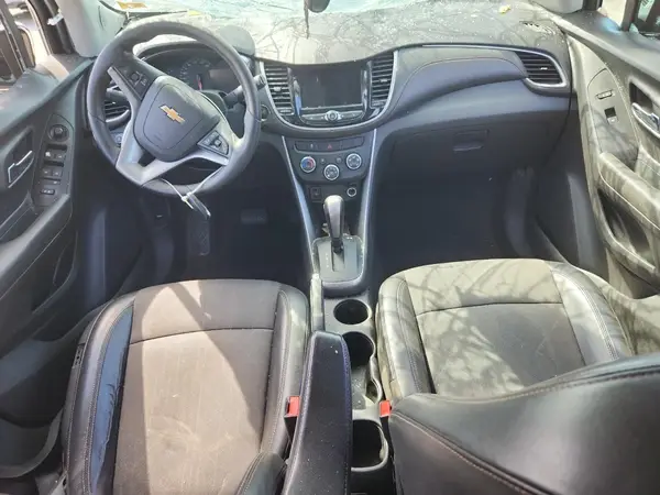 KL7CJLSB3KB830471 2019 CHEVROLET TRAX - Image 8