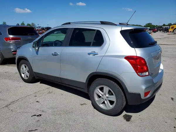 KL7CJLSB3KB847237 2019 CHEVROLET TRAX - Image 2