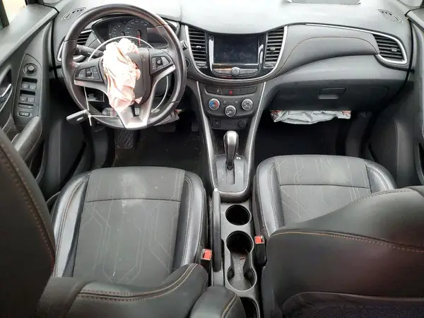 KL7CJLSB3KB907565 2019 CHEVROLET TRAX - Image 8