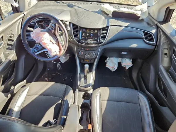 KL7CJLSB3KB939884 2019 CHEVROLET TRAX - Image 8