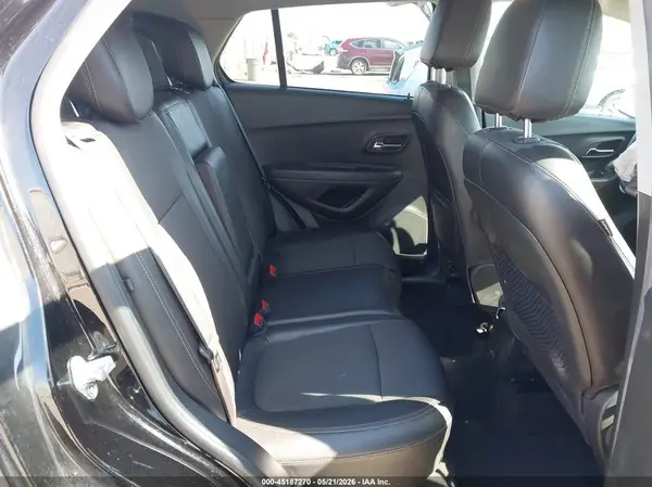 KL7CJLSB3KB943661 2019 CHEVROLET TRAX - Image 8