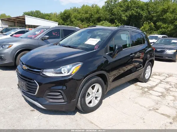 KL7CJLSB3KB949122 2019 CHEVROLET TRAX - Image 2