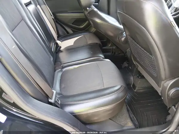 KL7CJLSB3KB949122 2019 CHEVROLET TRAX - Image 8