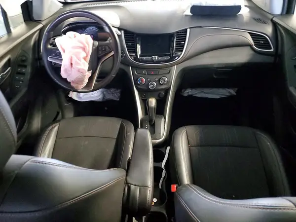 KL7CJLSB3LB010084 2020 CHEVROLET TRAX - Image 7