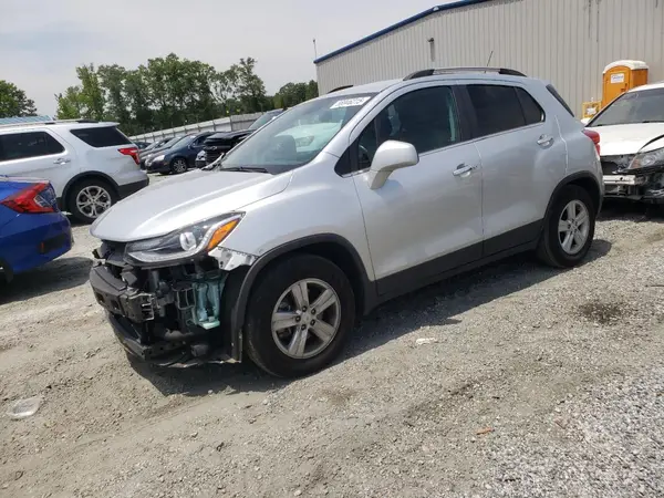 KL7CJLSB3LB017892 2020 CHEVROLET TRAX - Image 1