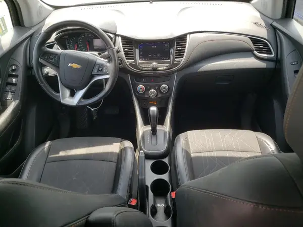 KL7CJLSB3LB017892 2020 CHEVROLET TRAX - Image 8
