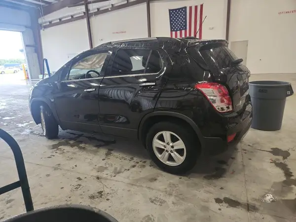 KL7CJLSB3LB019934 2020 CHEVROLET TRAX - Image 2