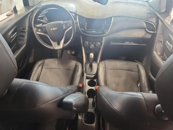 KL7CJLSB3LB019934 2020 CHEVROLET TRAX - Image 8