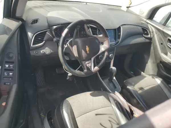 KL7CJLSB3LB024549 2020 CHEVROLET TRAX - Image 8