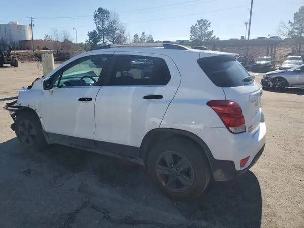 KL7CJLSB3LB026320 2020 CHEVROLET TRAX - Image 2