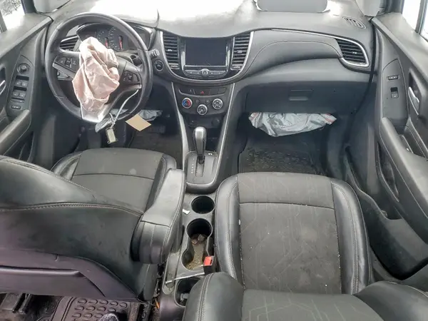 KL7CJLSB3LB092690 2020 CHEVROLET TRAX - Image 8