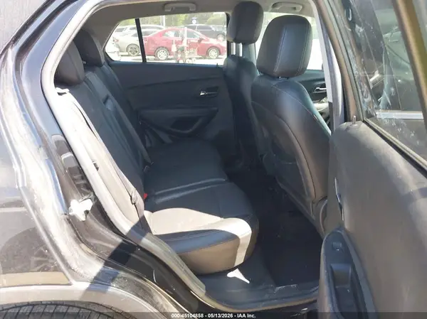 KL7CJLSB3LB317030 2020 CHEVROLET TRAX - Image 8