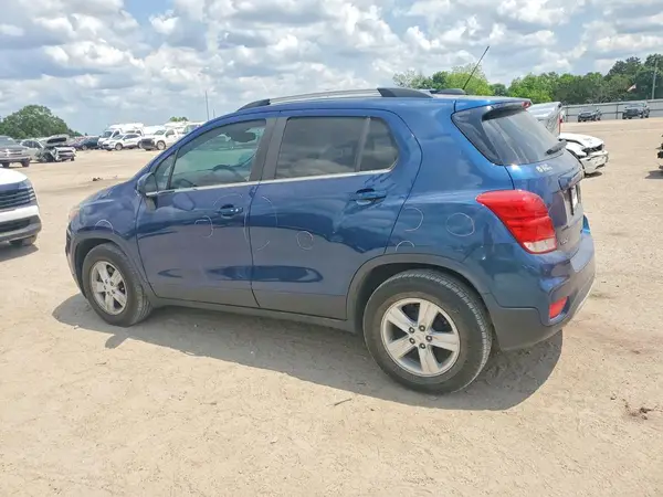 KL7CJLSB3LB333437 2020 CHEVROLET TRAX - Image 2