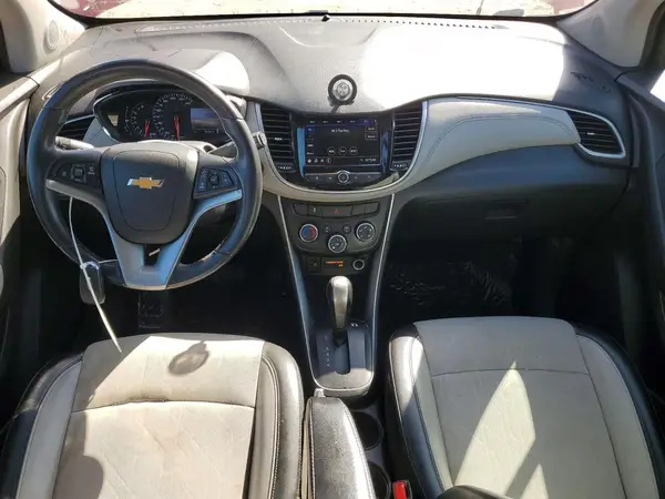 KL7CJLSB3LB342817 2020 CHEVROLET TRAX - Image 8