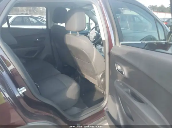 KL7CJLSB3LB351680 2020 CHEVROLET TRAX - Image 8
