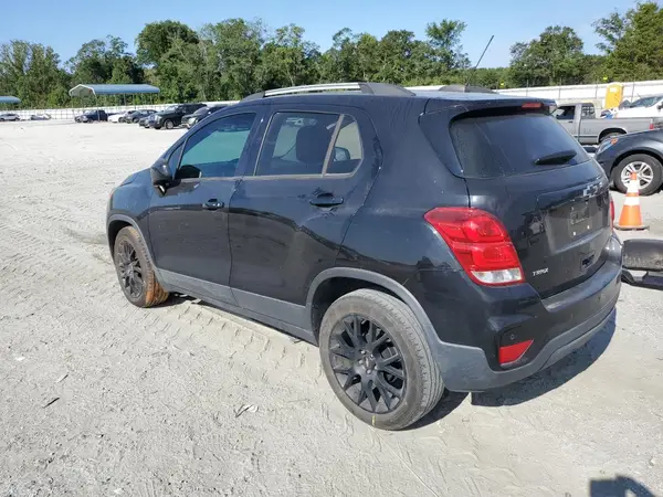 KL7CJLSB3LB352165 2020 CHEVROLET TRAX - Image 2