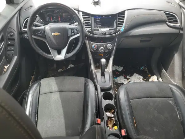 KL7CJLSB3MB306708 2021 CHEVROLET TRAX - Image 8