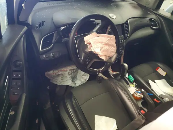 KL7CJLSB3MB328188 2021 CHEVROLET TRAX - Image 8