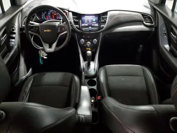 KL7CJLSB3MB336923 2021 CHEVROLET TRAX - Image 8