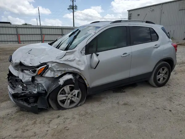 KL7CJLSB3MB337926 2021 CHEVROLET TRAX - Image 1