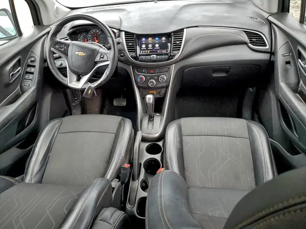 KL7CJLSB3MB352295 2021 CHEVROLET TRAX - Image 8