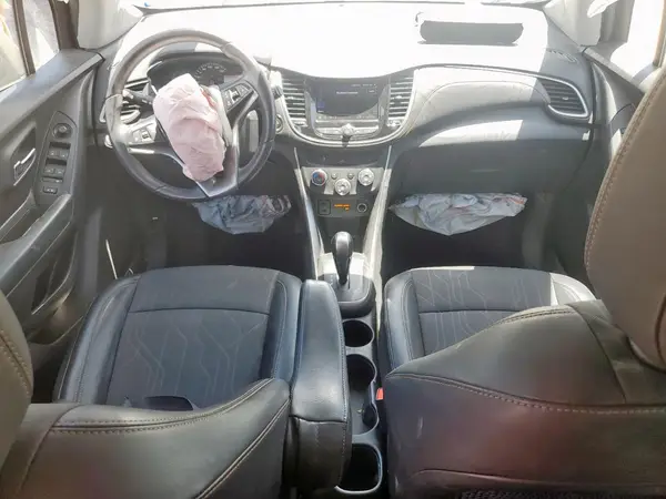 KL7CJLSB3MB359179 2021 CHEVROLET TRAX - Image 8