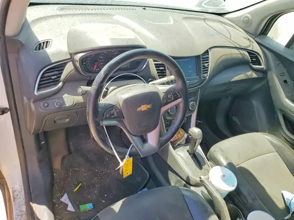 KL7CJLSB3MB360459 2021 CHEVROLET TRAX - Image 8