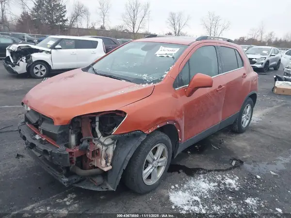 KL7CJLSB4GB527240 2016 CHEVROLET TRAX - Image 2