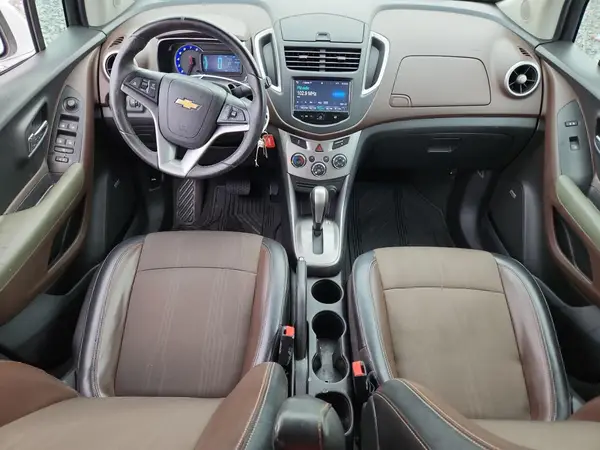 KL7CJLSB4GB562361 2016 CHEVROLET TRAX - Image 8