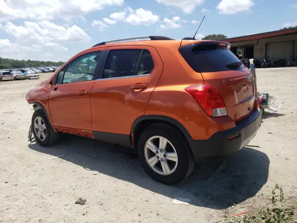 KL7CJLSB4GB648026 2016 CHEVROLET TRAX - Image 2